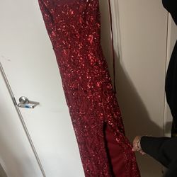 Red Windsor Prom dress