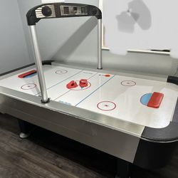 Air Hockey Table