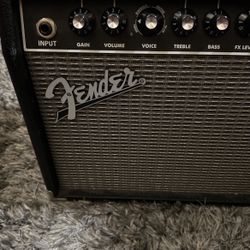 Fender Champion 20 amp