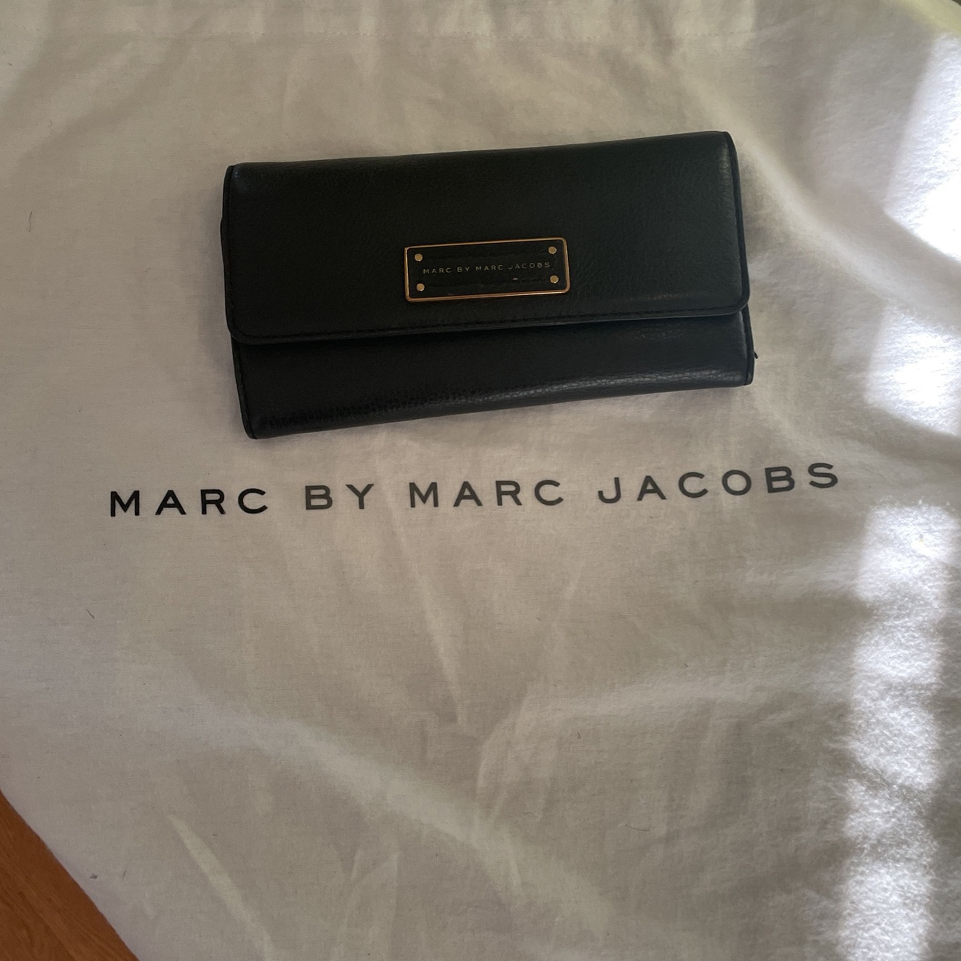 Marc Jacob Black Wallet