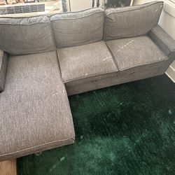 Yates 3-Piece Upholstered Pull Out Sectional Sleeper Sofa with Storage Chaise (Gray Polyester)