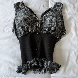 🖤 Gothic Rose Lace-Trim Corset-Style Top 🖤 Romantic Grunge • Y2K Inspired • Statement Piece • Size Small