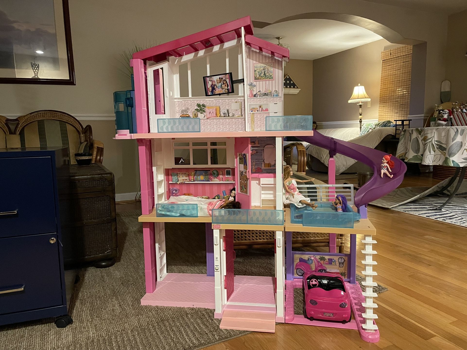 Barbie Townhouse Car & Dolls