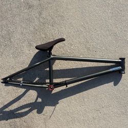 2026 Cult Hawk Frame 21.5”