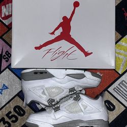 Jordan 4 White Oreo
