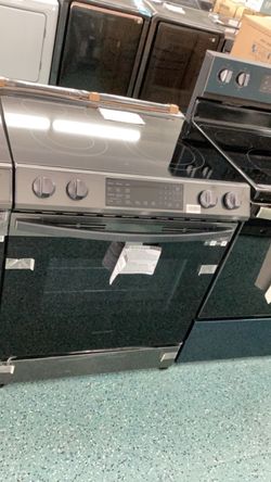 Stove electric slide in Samsung Black stainless steel new in box