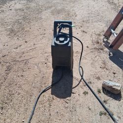Sandblaster.  Portable 