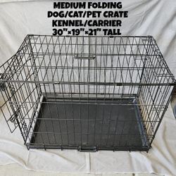 MEDIUM DOG/CAT/PET CRATE/CARRIER/KENNEL 