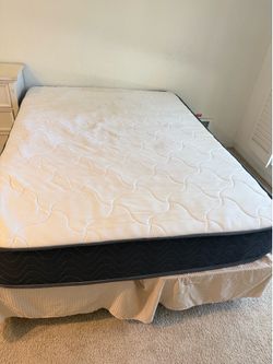 Queen mattress $20