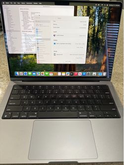 Perfect condition Apple MacBook Pro 14” M2 Max 32GB Ram 1TB 98% battery