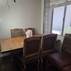 Elegant Dining Table