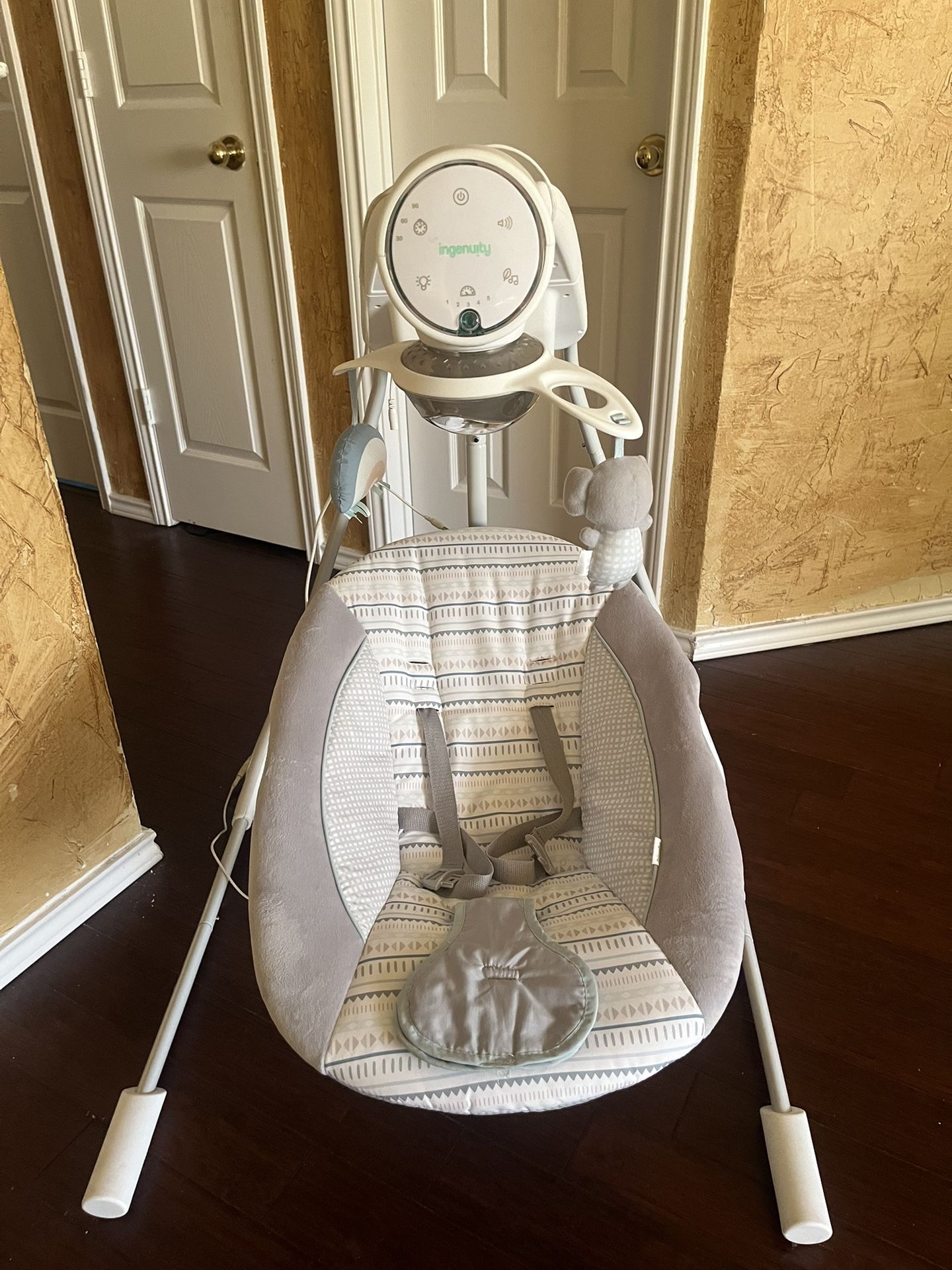 Ingenuity Swing