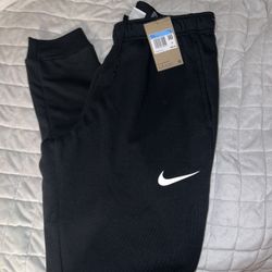 Nike Men Size Medium 