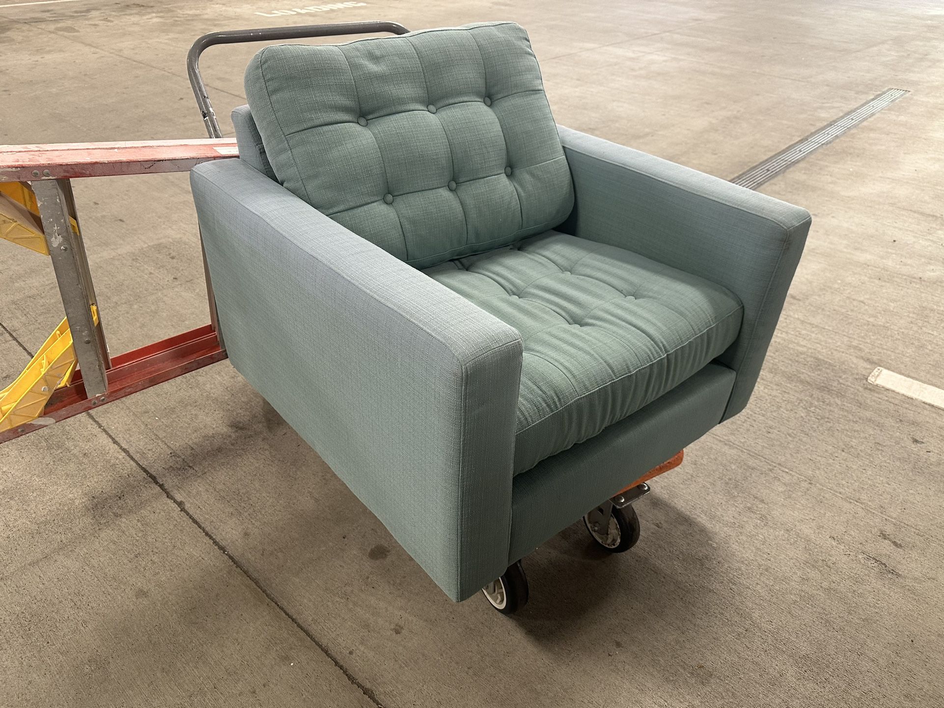 $75 Gently Used Single-Seater Armchair - Modern Design