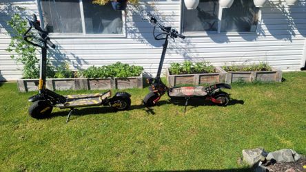 Two electric scooters for trade
