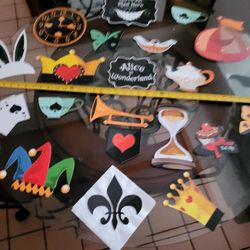 Photo Prompt Alice In Wonderland Theme. 