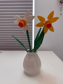 Lego Daffodils