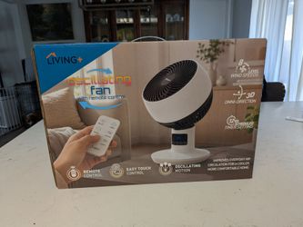 Living+ Oscillating Fan with Remote Control