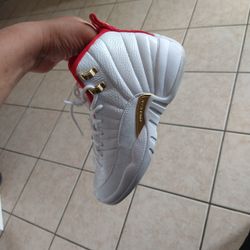 Jordan Retro 12s 