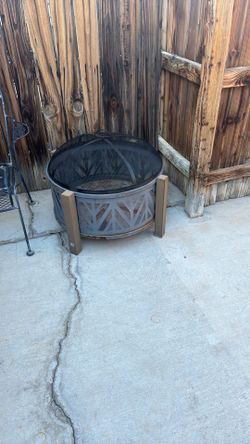 Fire Pit..🌴😎🔥