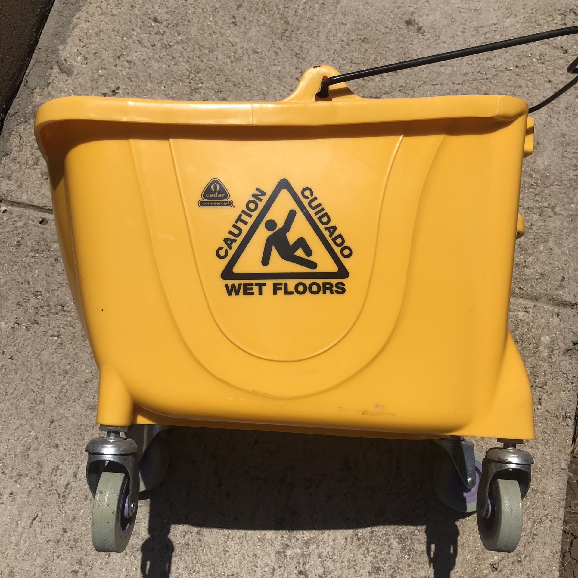 Commercial Mop Bucket Like New - O'Ceder Mop Bucket Janitorial Pro Professional Cleaning Industrial Mop NEW No Wringer just a new bucket.