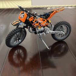  LegoTechnic Dirt bike 