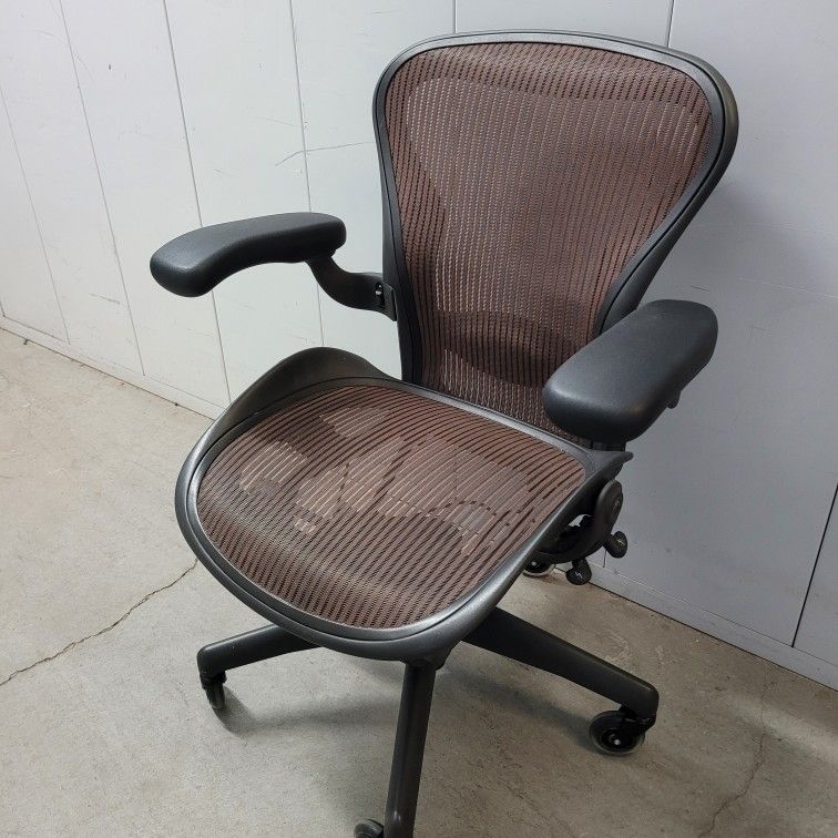 Herman Miller Aeron Size A Fully Ergonomic