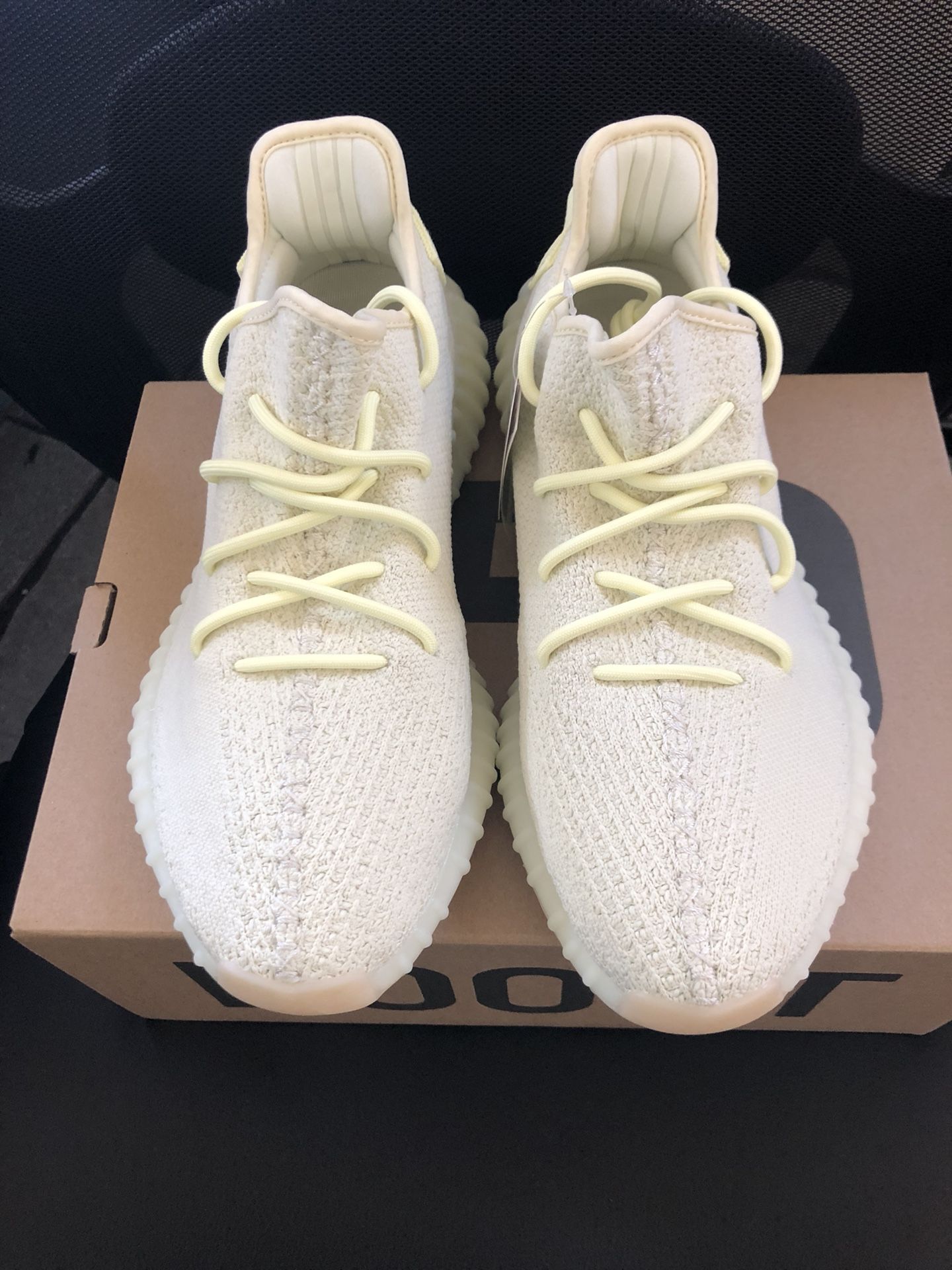 Yeezy V2 Butter 10.5