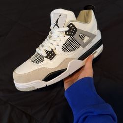 Jordan 4 Military blacks 