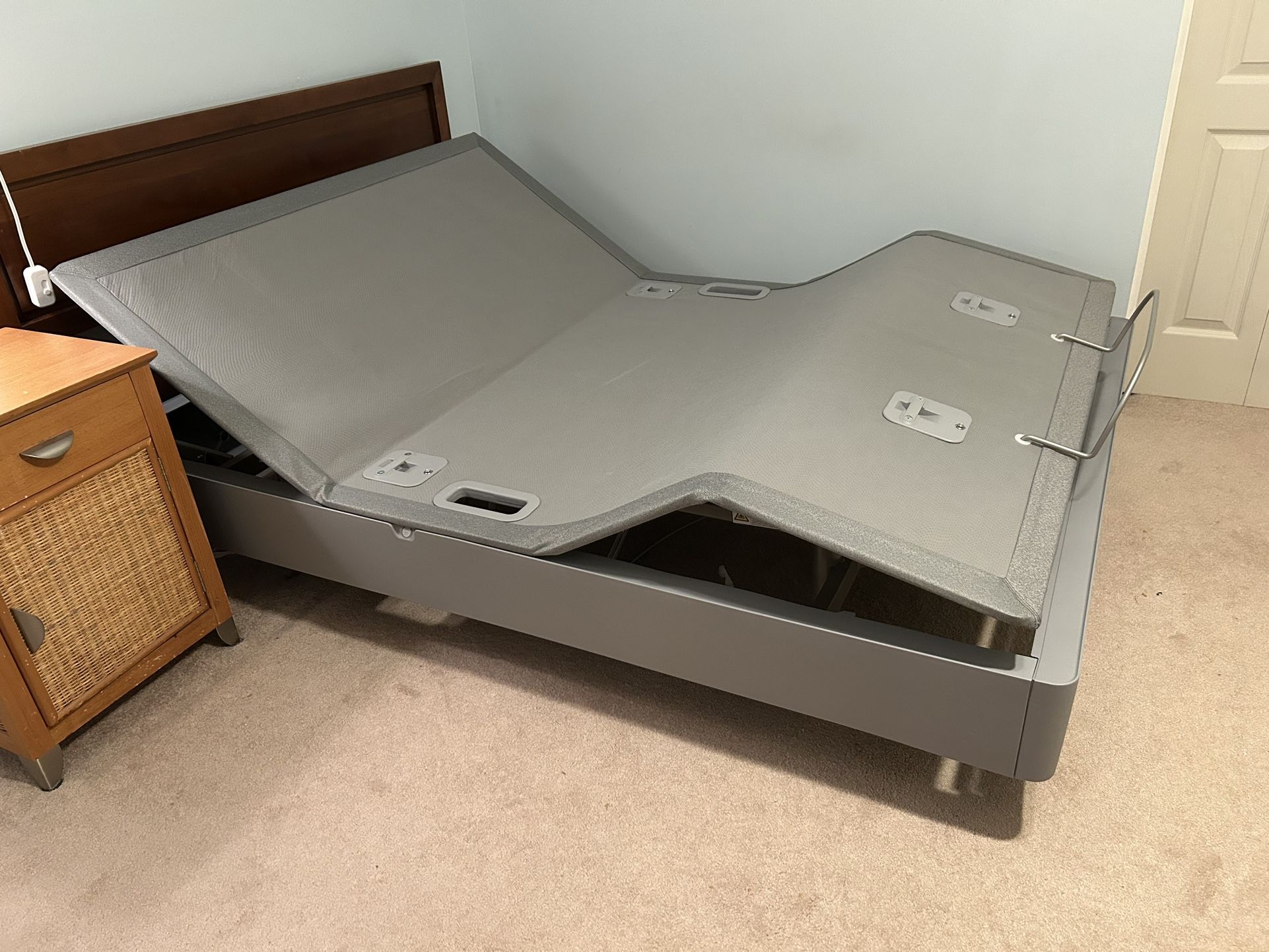 SleepNumber Adjustable Base (size Full) with Remote