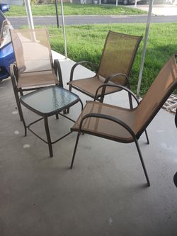 Outdoor Patio Chair and Table Set