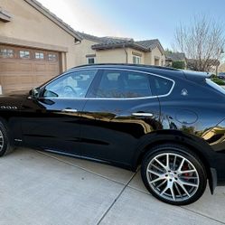 2018 Maserati Levante S GranSport