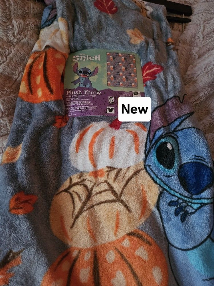 New Blankets ❤️ Hello Kitty ❤️Stitch ❤️Mario