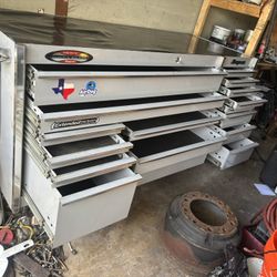 Snap on 84" 16-Drawer tTriple-Bank EPIQ™ Series Roll Cab (Arctic Silver)