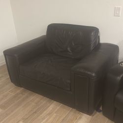 2 Sofas Negro 100% Piel Y Ottomasn XL