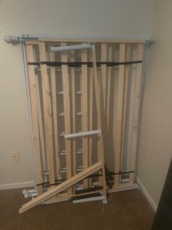 Full size bed