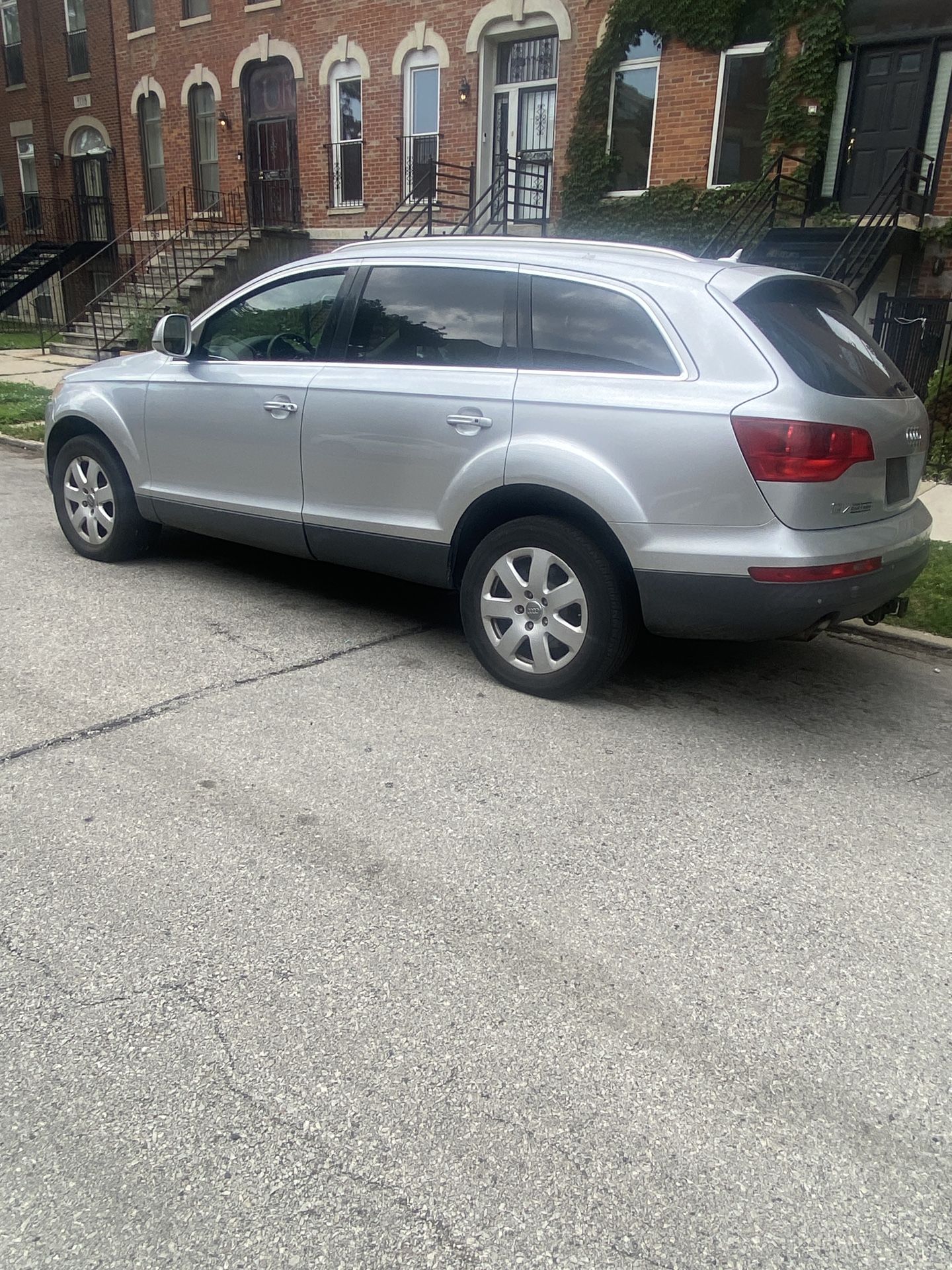 $3500 Clean Run Good No Lights On 130.000