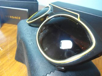 Versace MOD 4336 Sunglasses With Box, Case for Sale in Los 