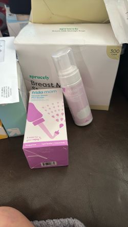 Frida Mom Upside Down Per Bottle And Prenatal Healing Foam