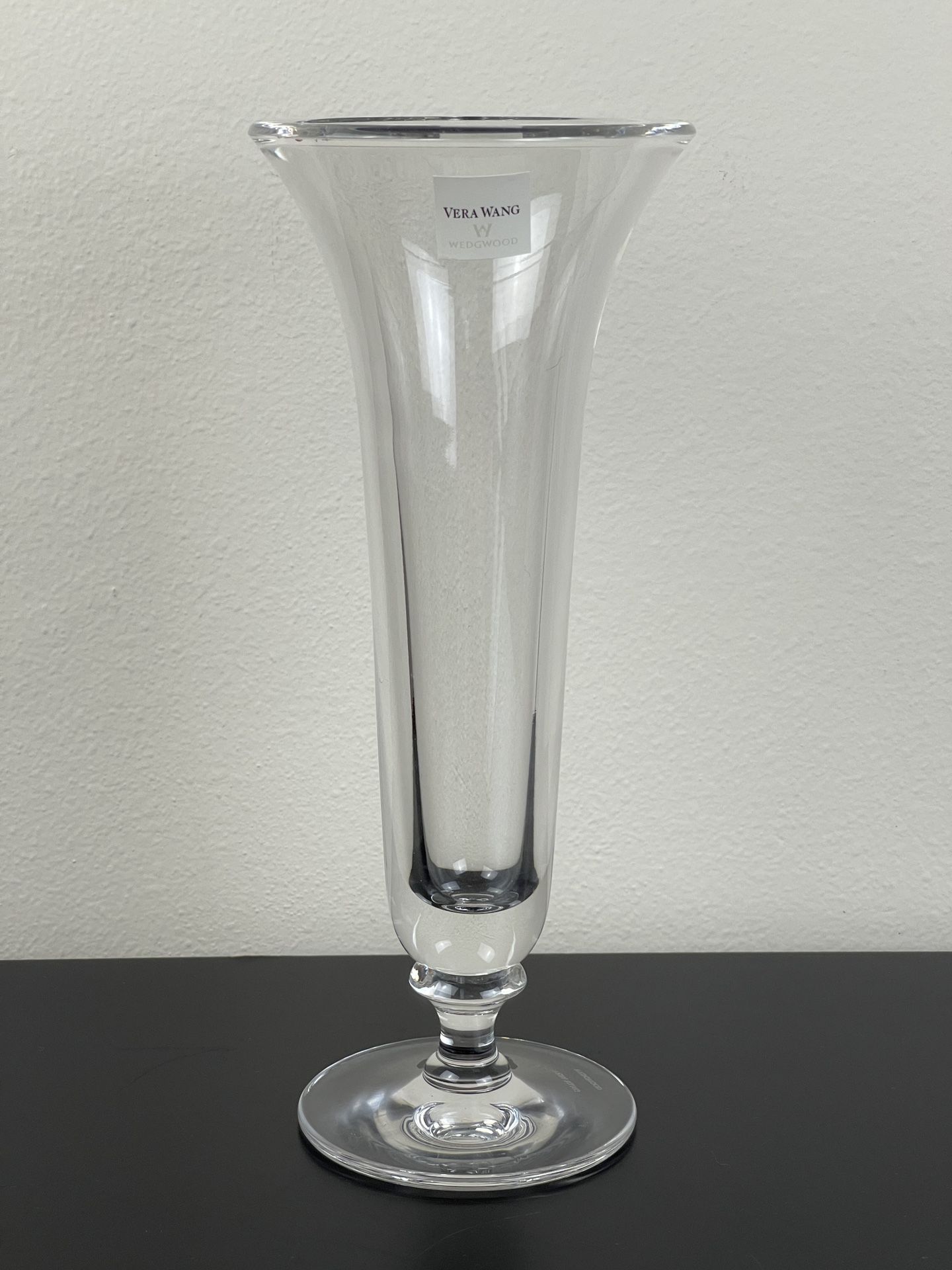Vera Wang of Lead Crystal Fluted Vase 9" Footed