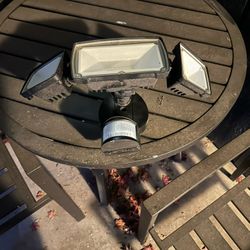 LED Motion Light       $Make An Offer$