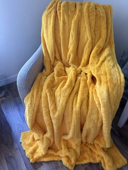 Handmade Minky Blanket Yellow Plush USA Soft Luxury Throw 63x92
