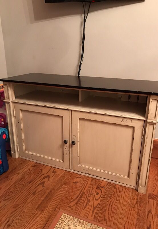 Tv console table cabinet with storage brand new