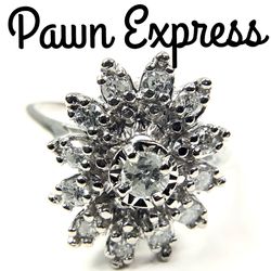 14K Diamond Cluster Flower Snowflake Cocktail Ring 