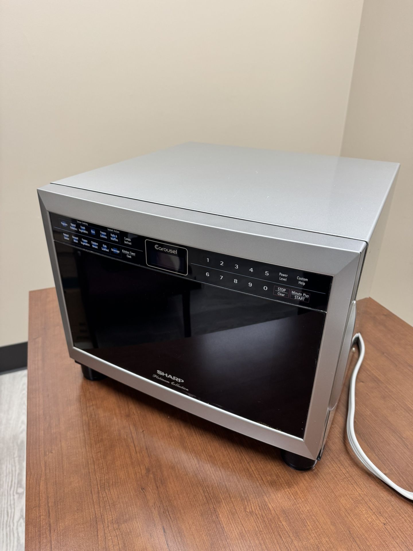 Sharp Carousel Microwave