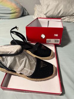 Zapatos guess