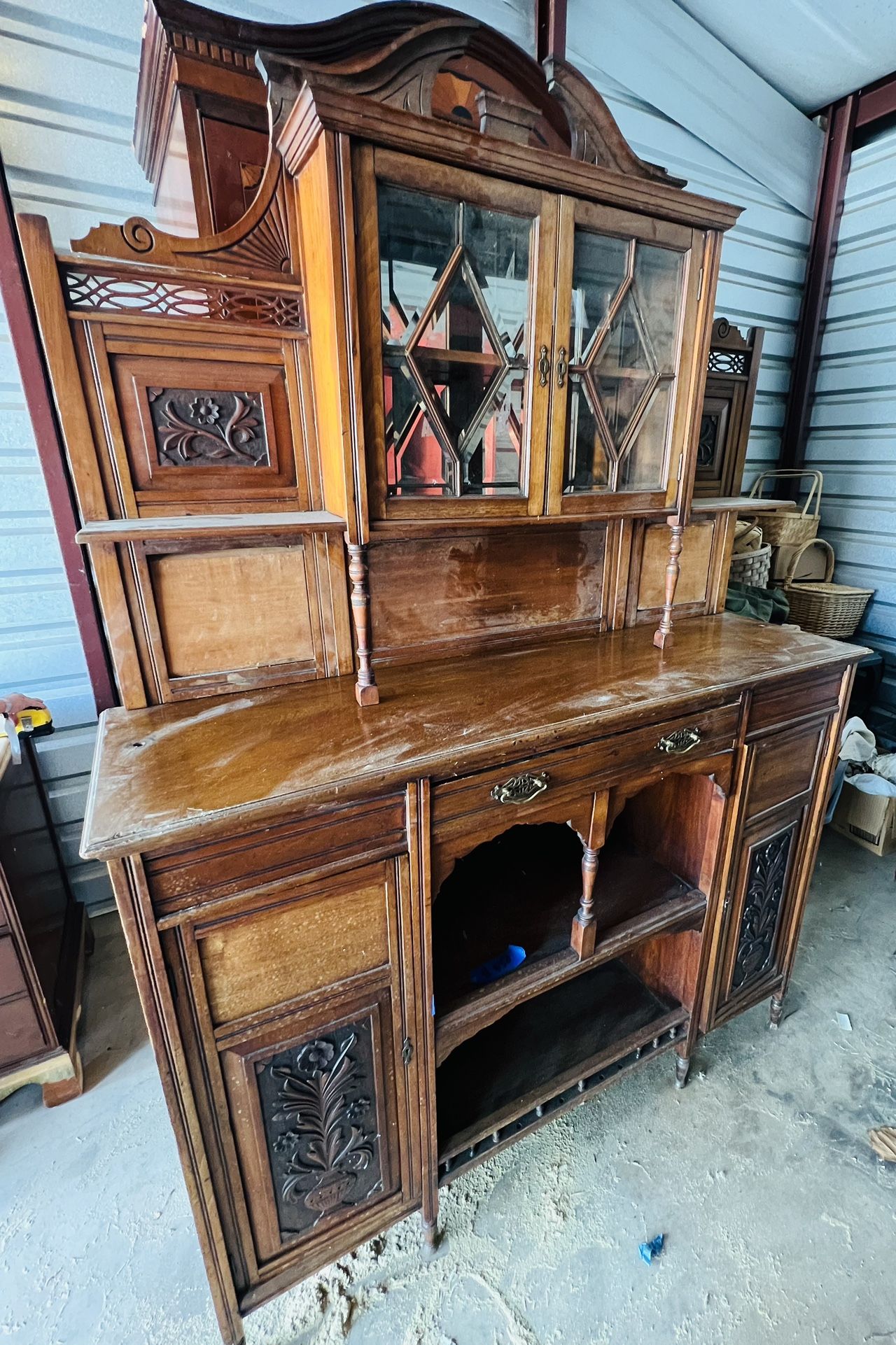 Antique/Vintage Vine Desk