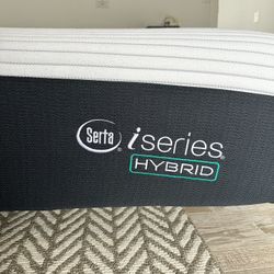 Serta I’m I Series Hybrid Mattress 