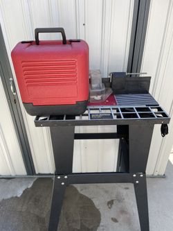 Router Table & Router