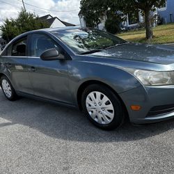 2012 Chevy Cruze.Super Clean.. Drives Perfect